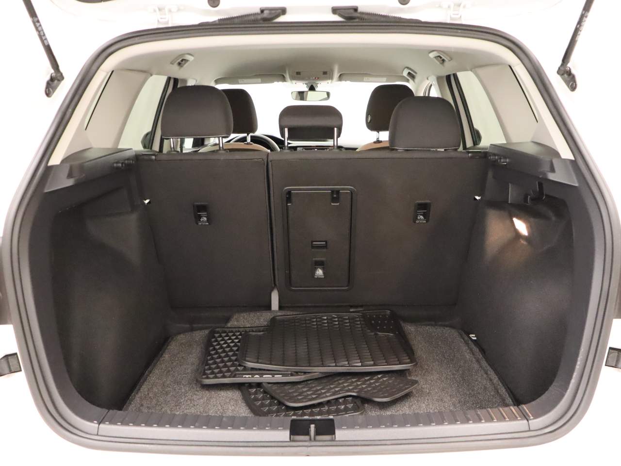 2023 Volkswagen Taos S