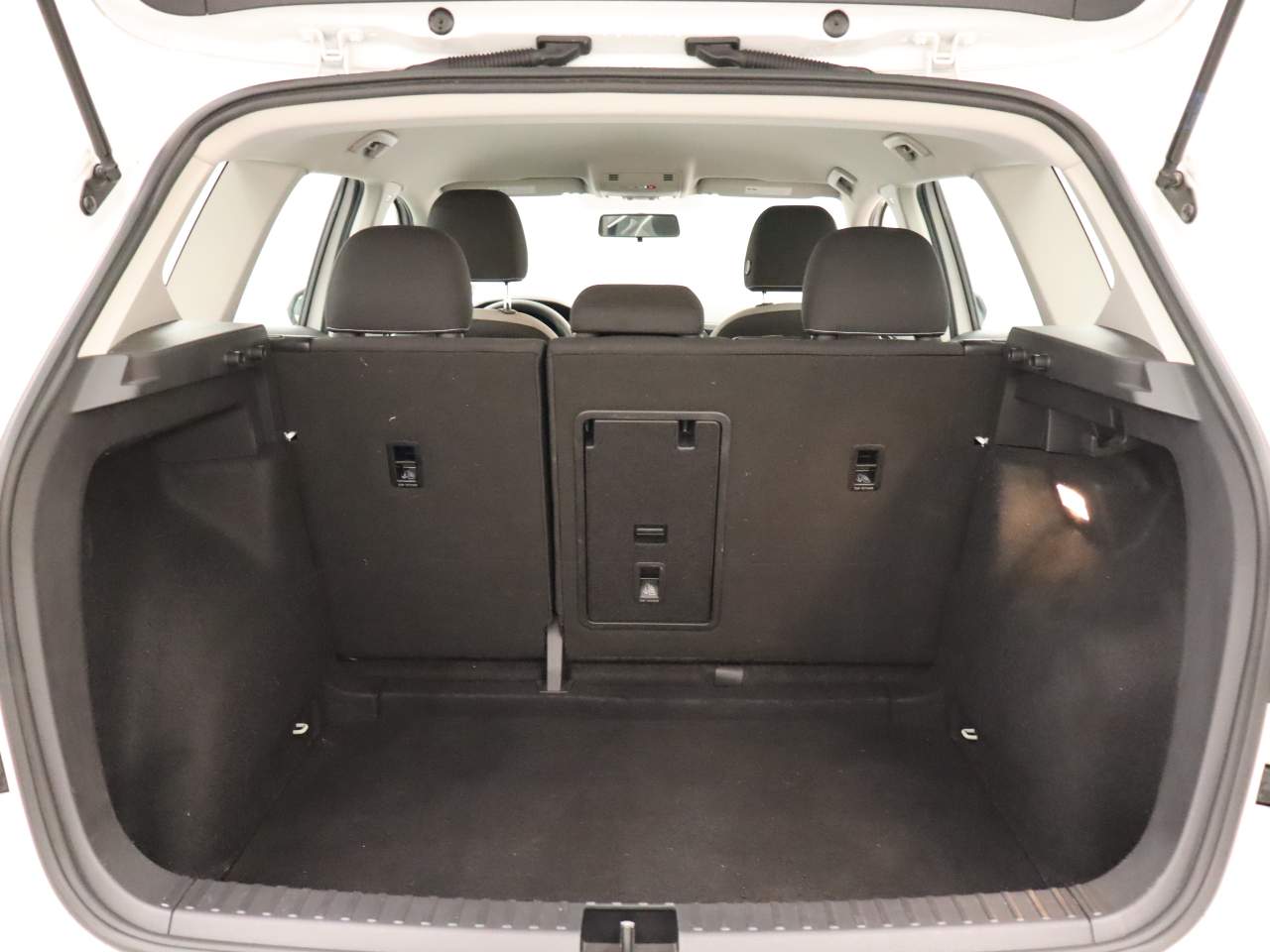 2022 Volkswagen Taos S