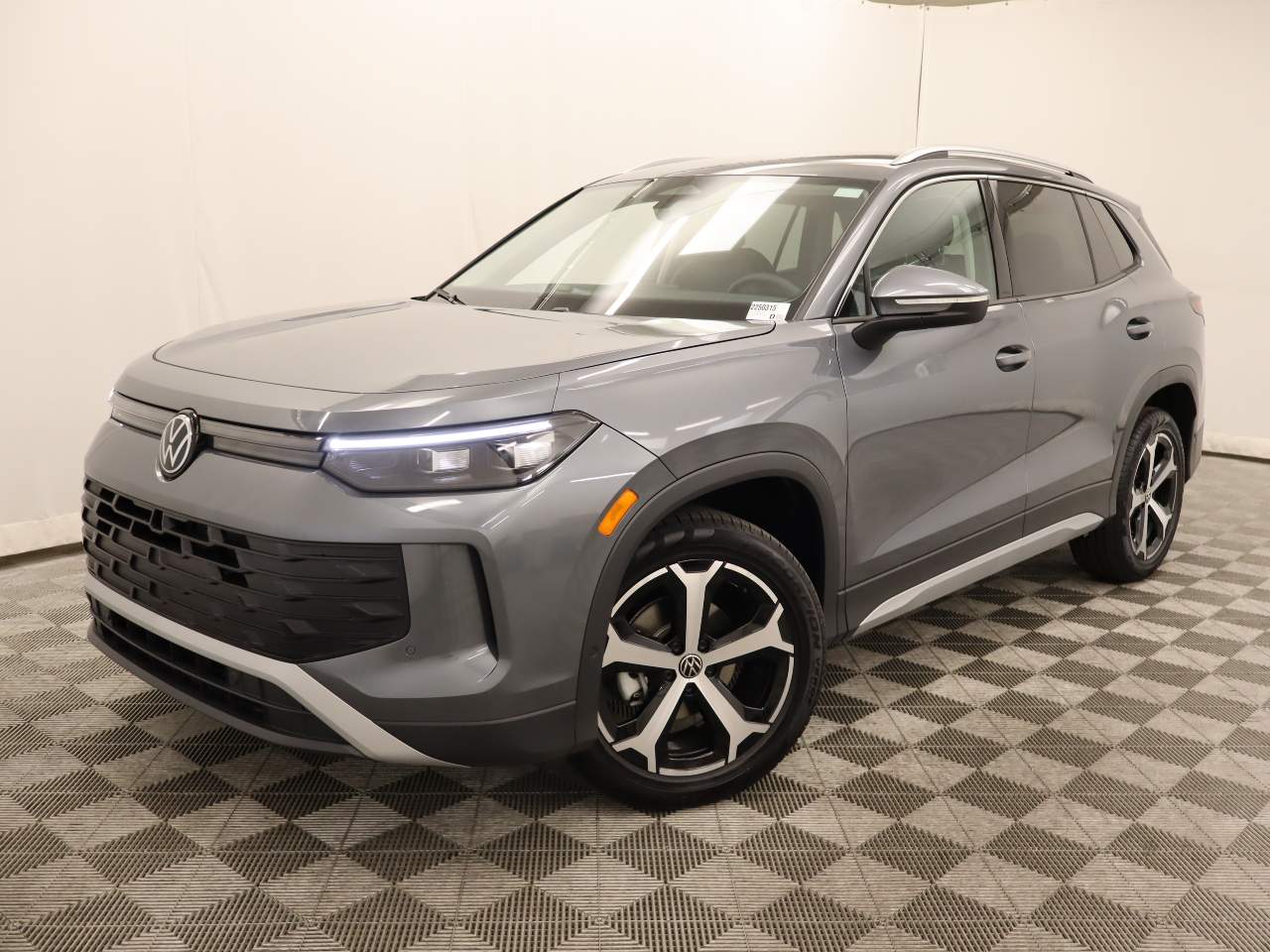 2025 Volkswagen Tiguan SE
