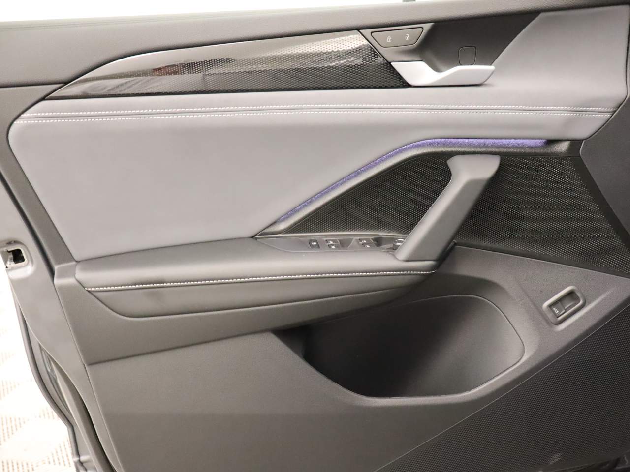 2025 Volkswagen Tiguan SE