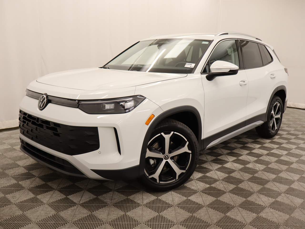 2025 Volkswagen Tiguan SE