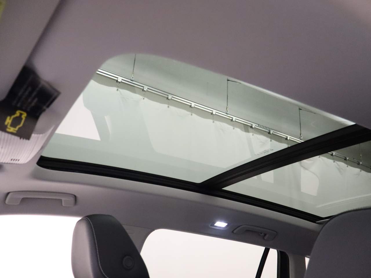 2026 Volkswagen Tiguan SE 4Motion