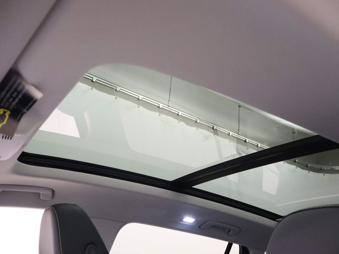 2026 Volkswagen Tiguan SE 4Motion