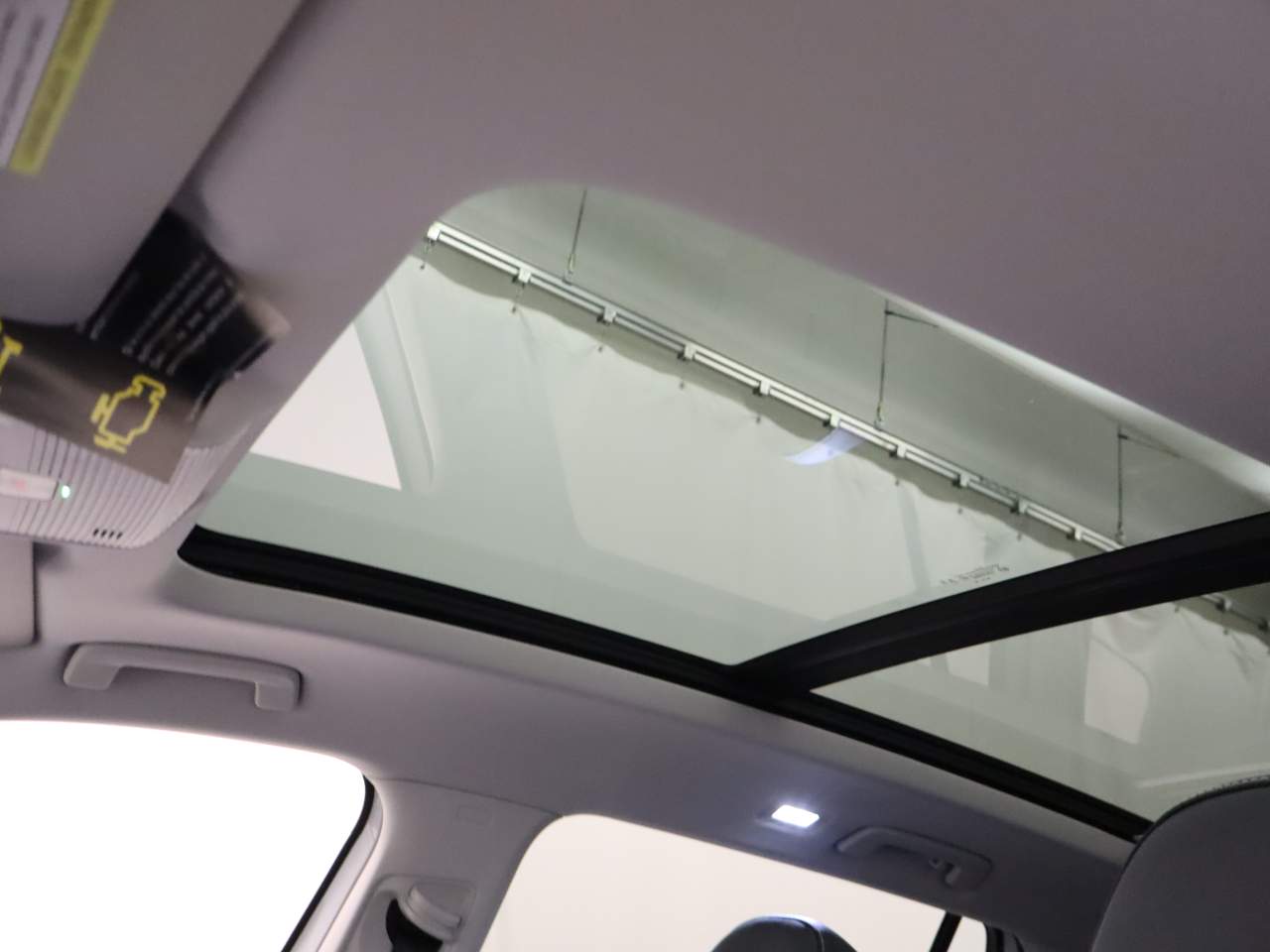 2026 Volkswagen Tiguan SE 4Motion