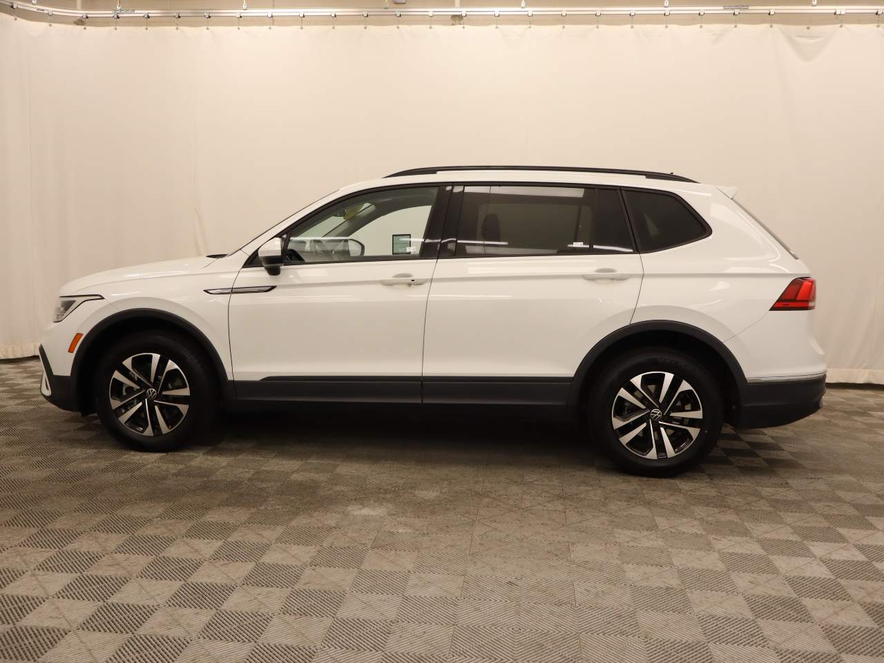 2023 Volkswagen Tiguan S