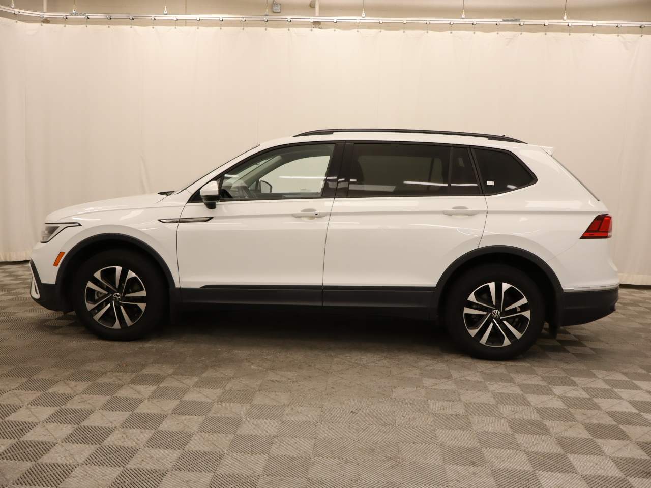 2023 Volkswagen Tiguan S