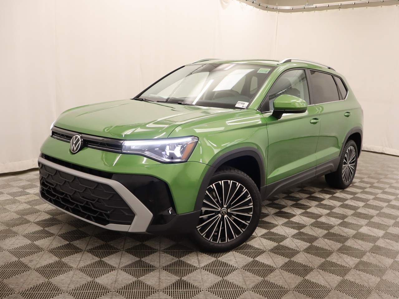 2027 Volkswagen Taos SE