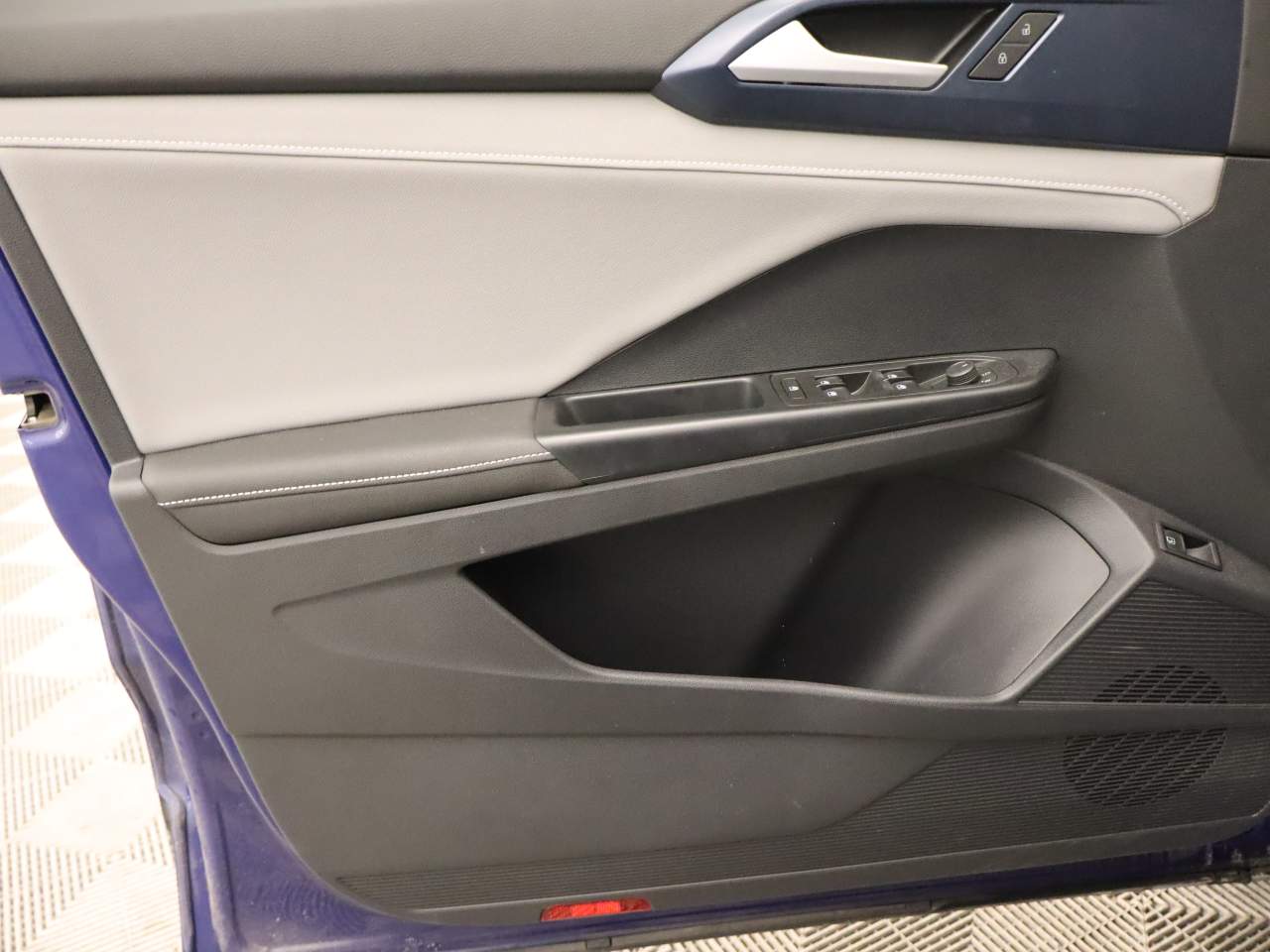 2024 Volkswagen Taos SE 4Motion