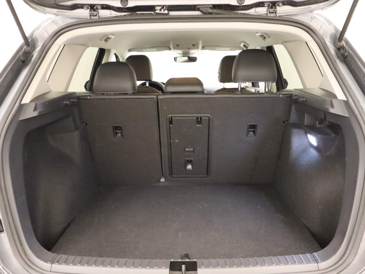 2024 Volkswagen Taos SE 4Motion