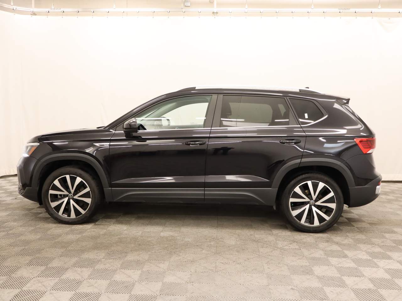 2022 Volkswagen Taos SE 4Motion