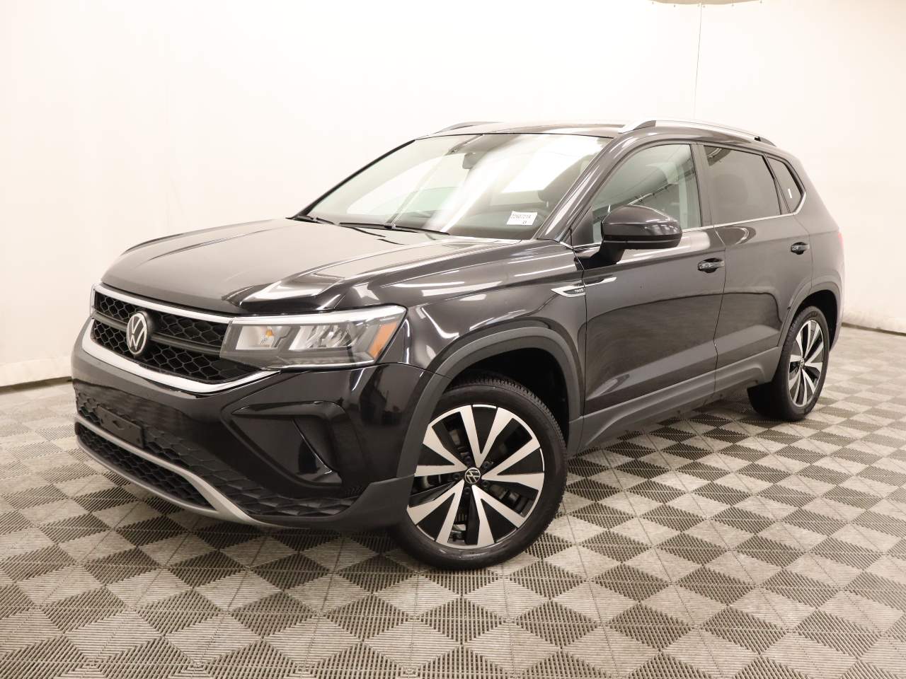 2022 Volkswagen Taos SE 4Motion
