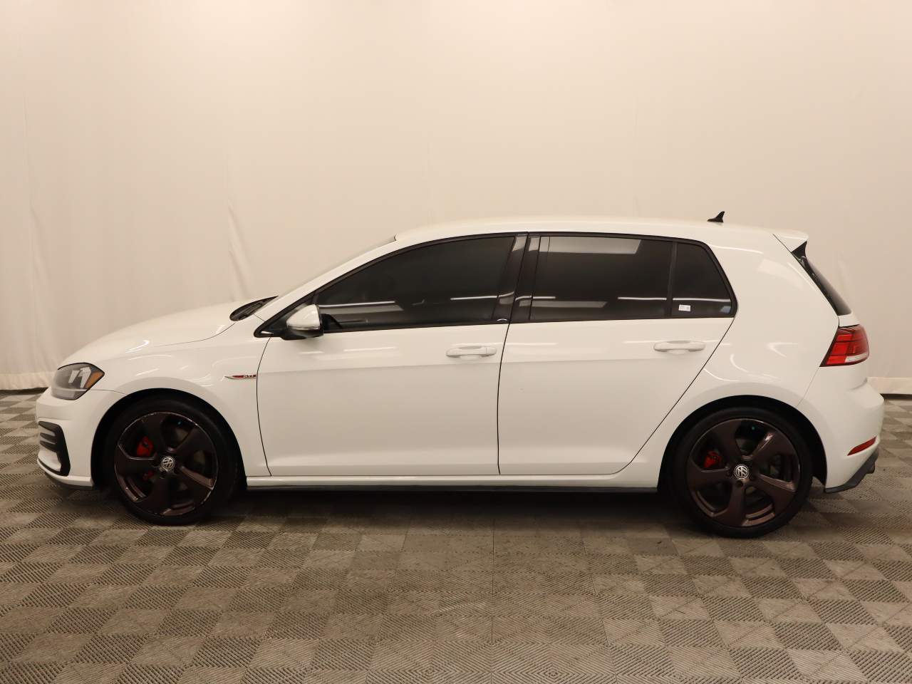 2018 Volkswagen Golf GTI S