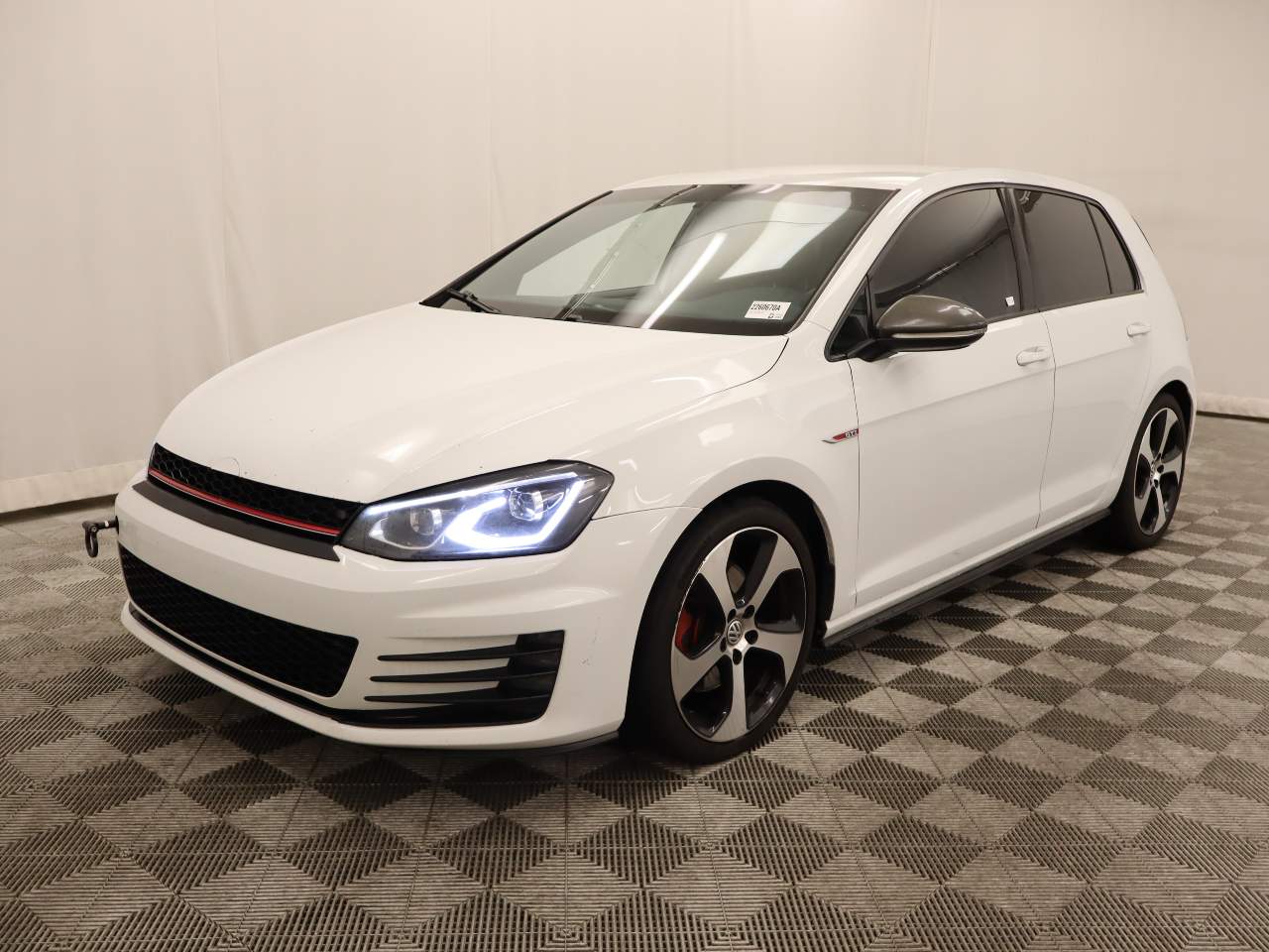 2016 Volkswagen Golf GTI S