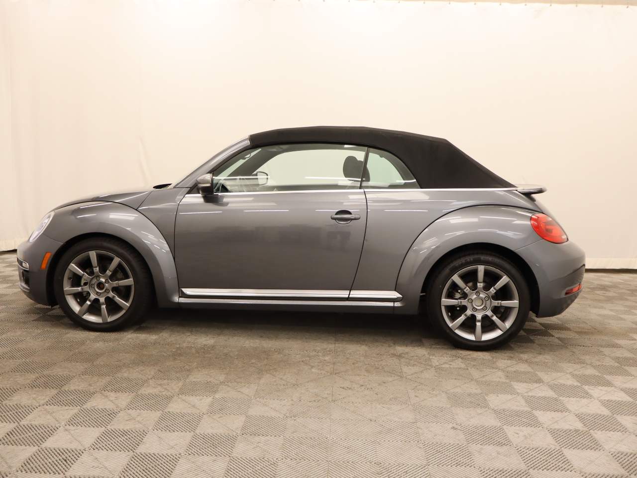 2014 Volkswagen Beetle Convertible TDI