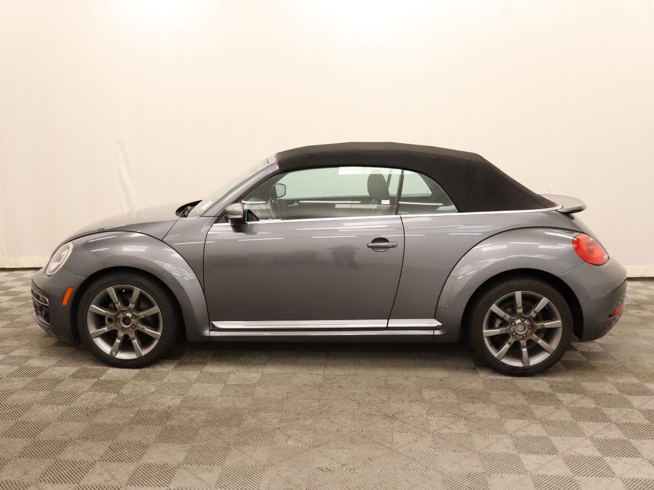 2014 Volkswagen Beetle Convertible TDI