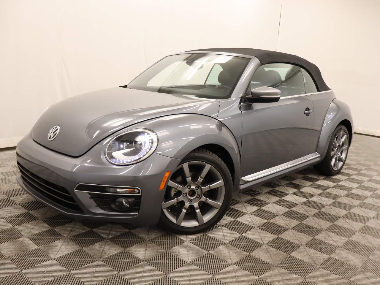 2014 Volkswagen Beetle Convertible TDI