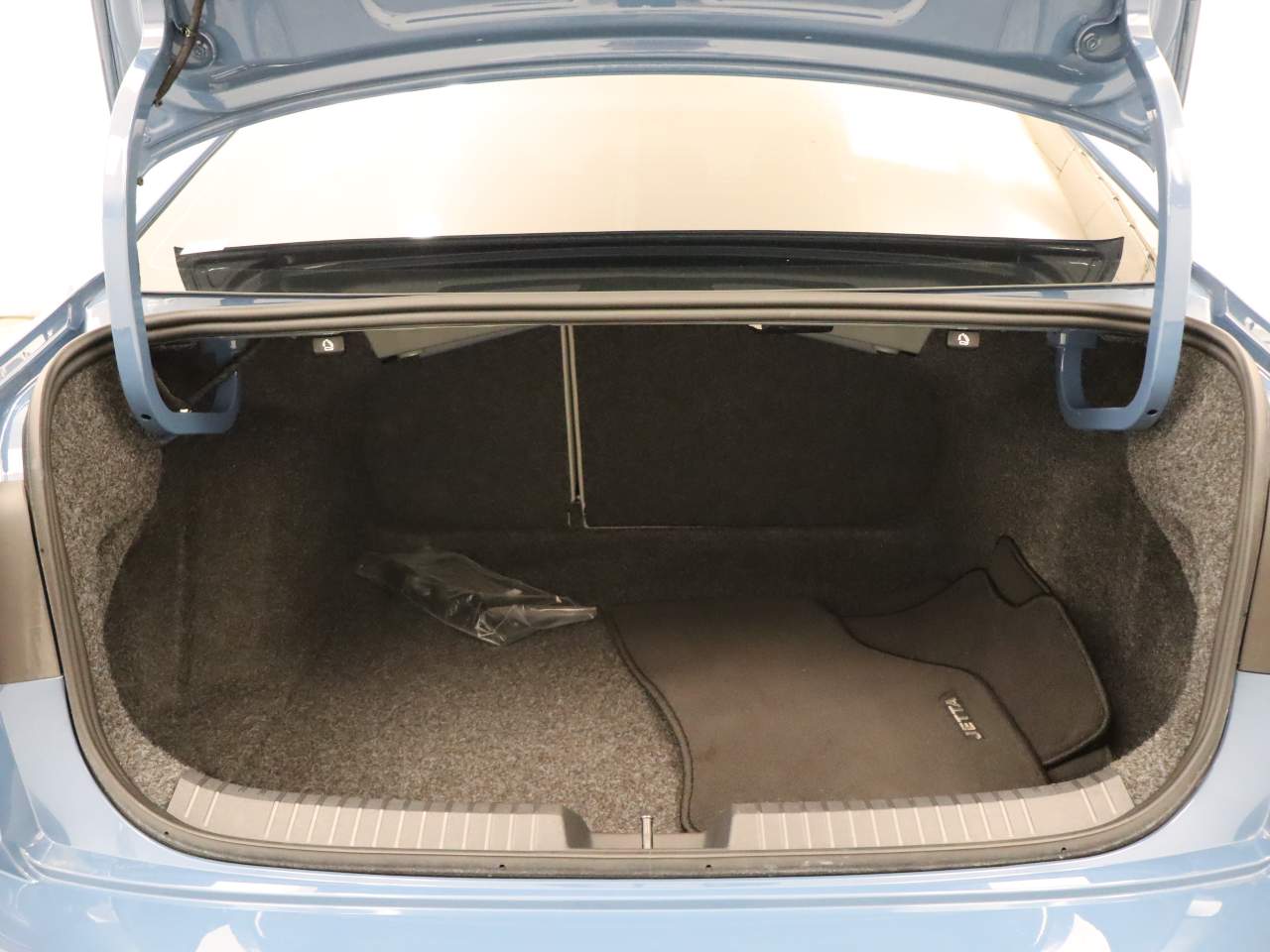 2025 Volkswagen Jetta S