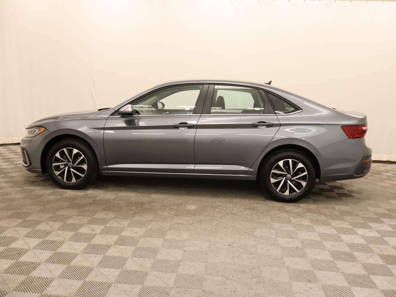 2025 Volkswagen Jetta S photo 3