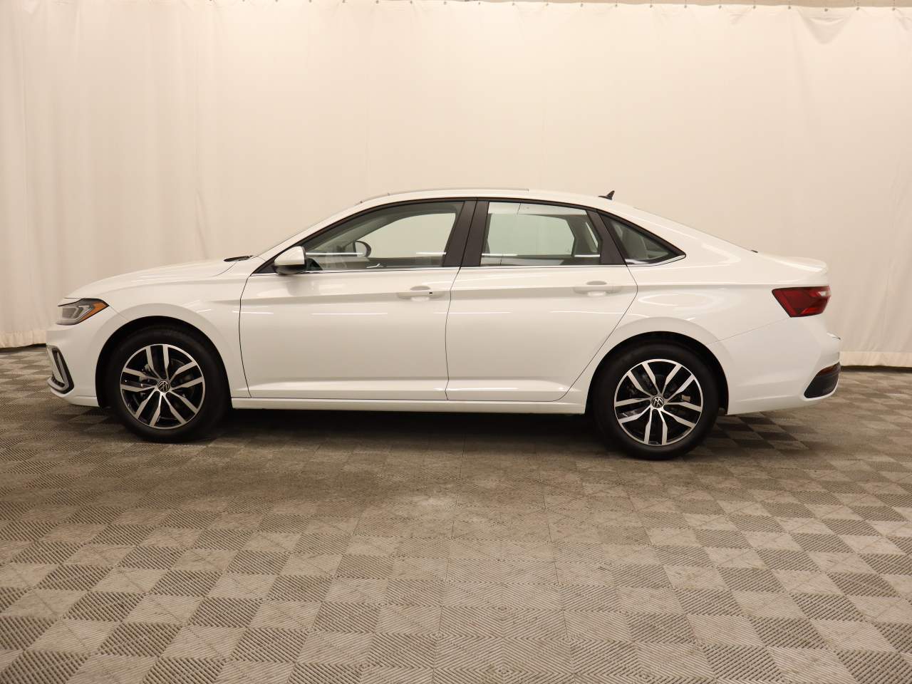 2026 Volkswagen Jetta Sedan SE