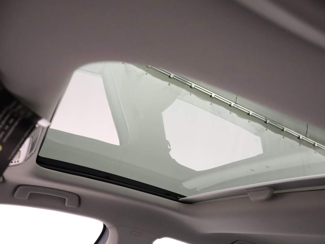 2026 Volkswagen Jetta SE photo 2