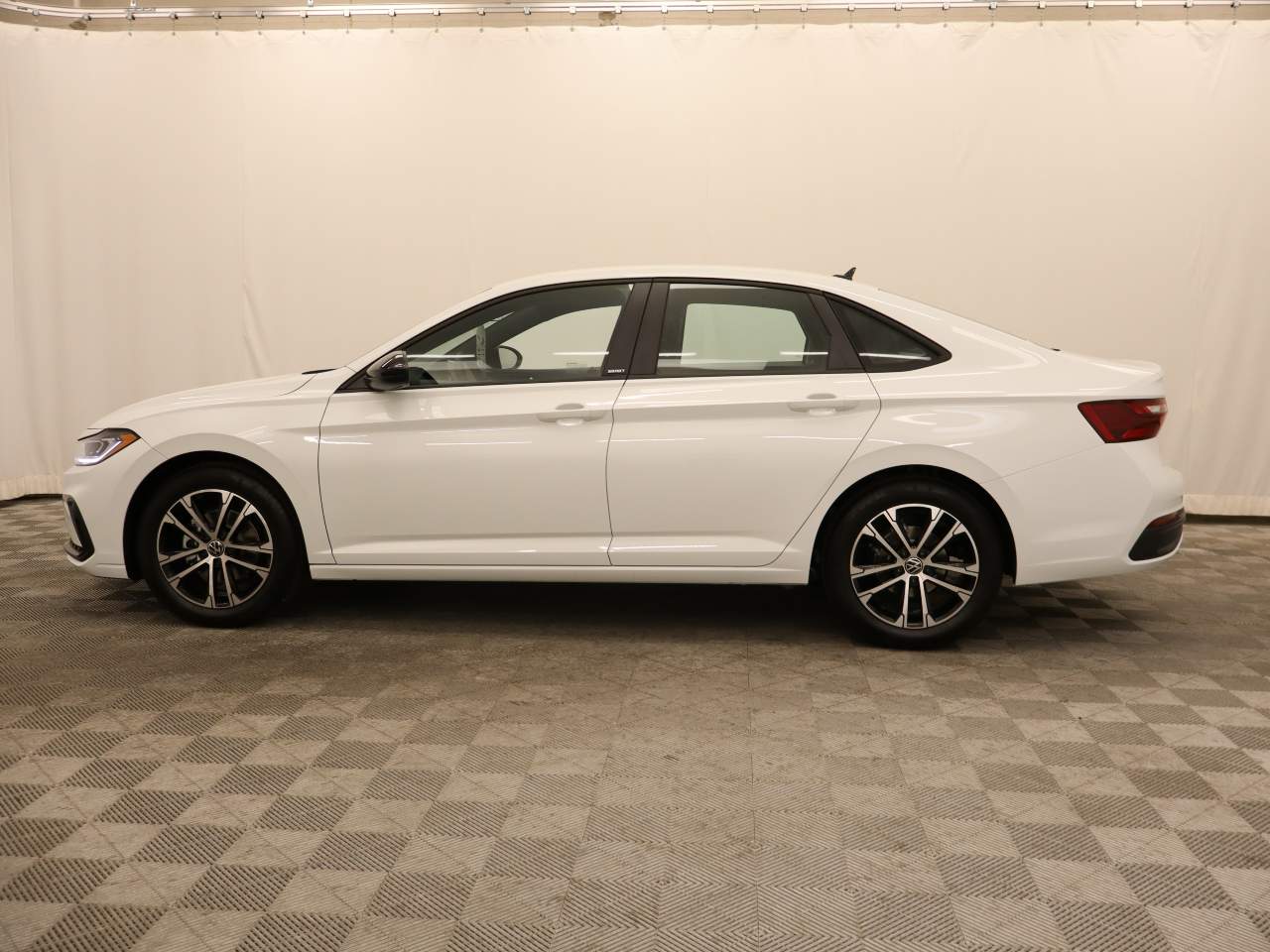 2025 Volkswagen Jetta Sedan Sport