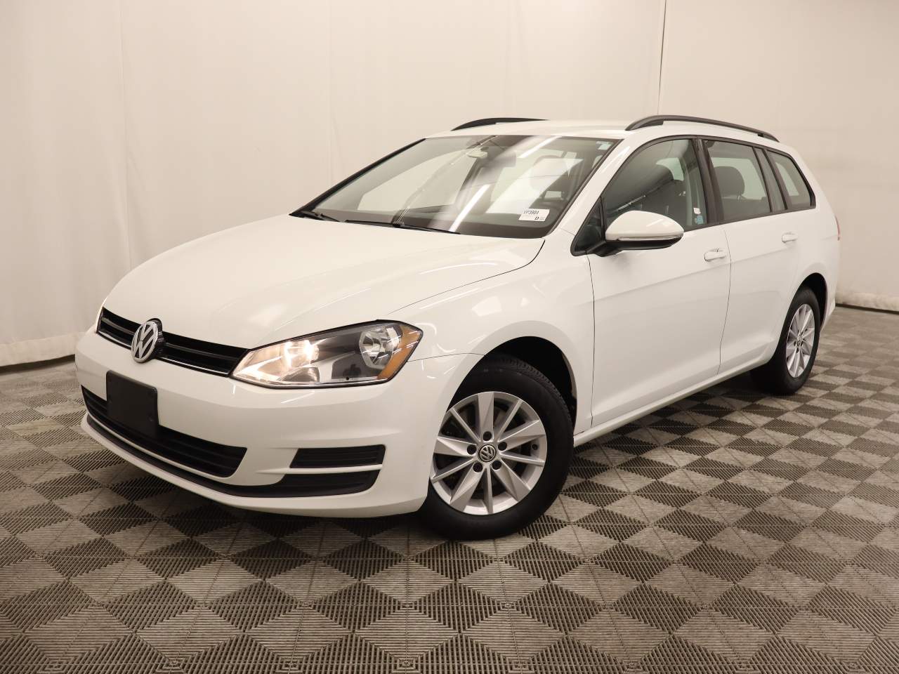 2017 Volkswagen Golf SportWagen TSI S