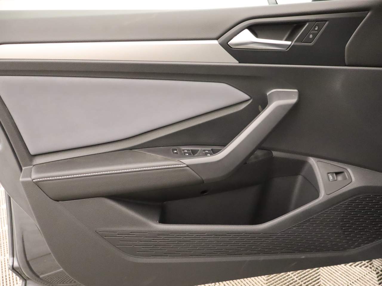 2025 Volkswagen Jetta Sedan SE