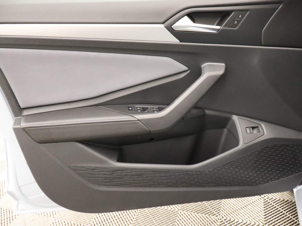 2025 Volkswagen Jetta Sedan SE