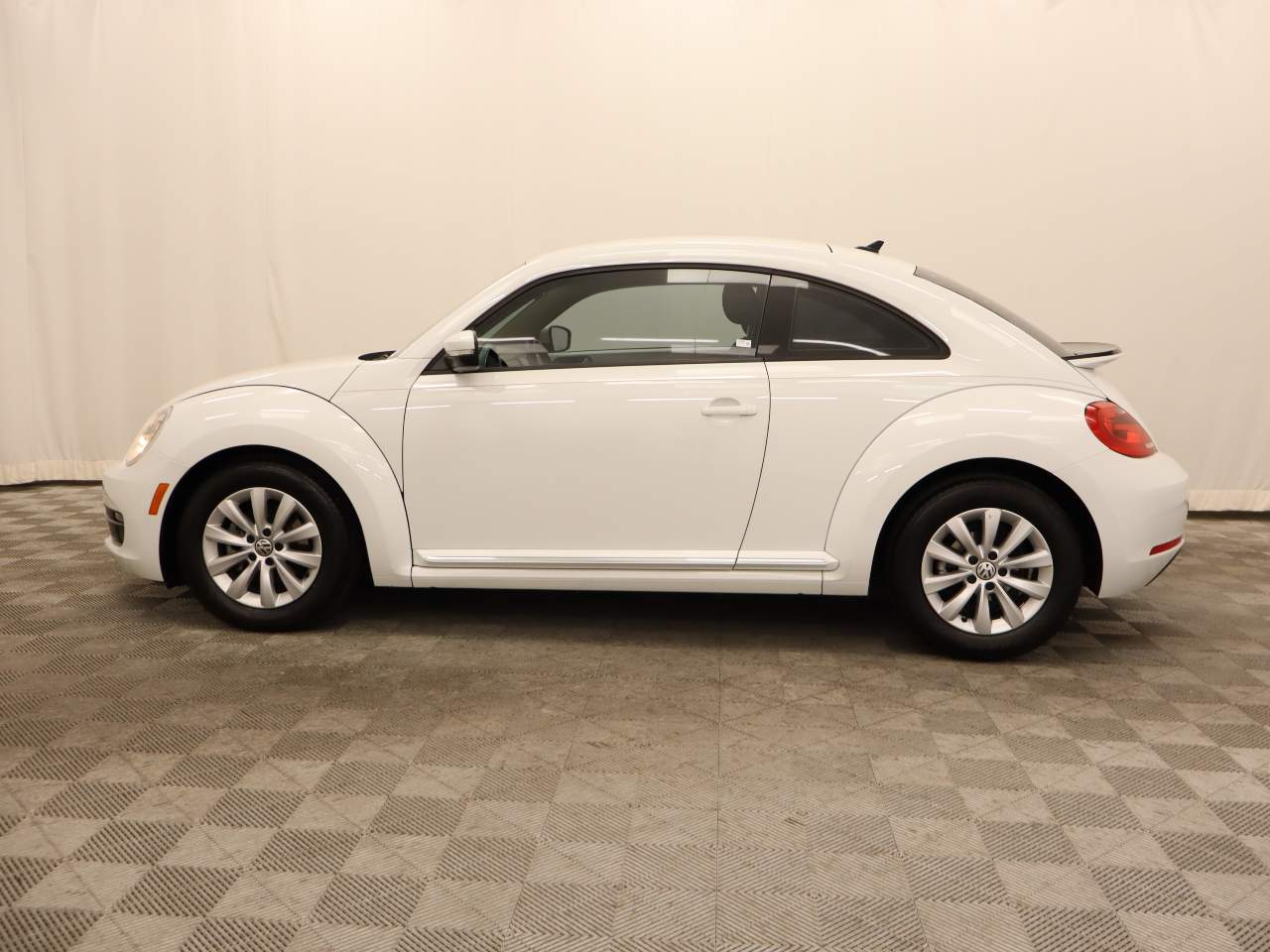 2016 Volkswagen Beetle 1.8T SE PZEV