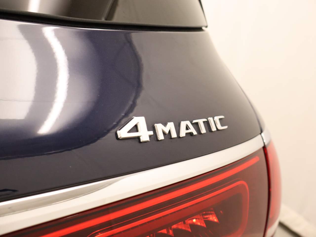 2021 Mercedes-Benz GLS 450