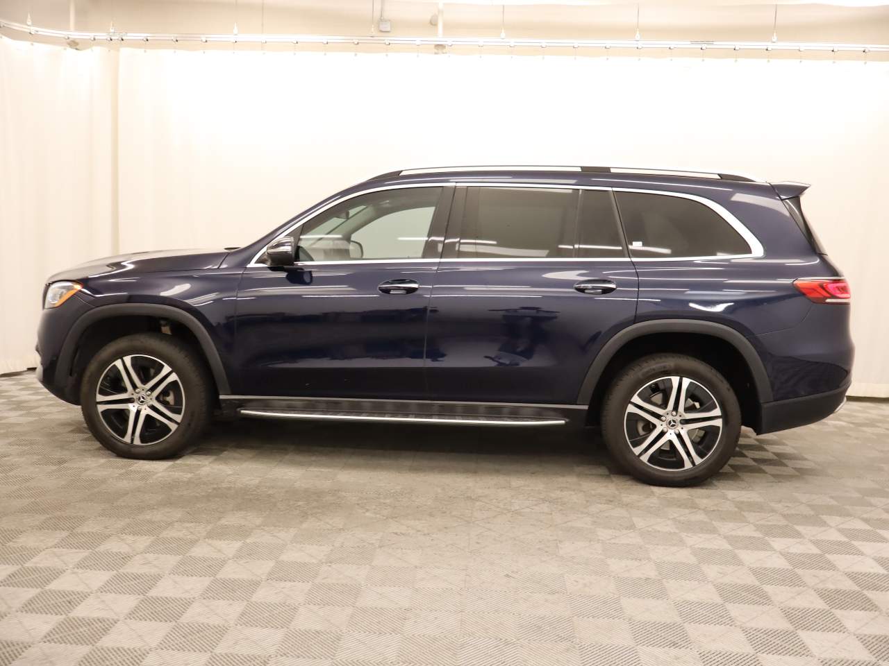 2021 Mercedes-Benz GLS 450