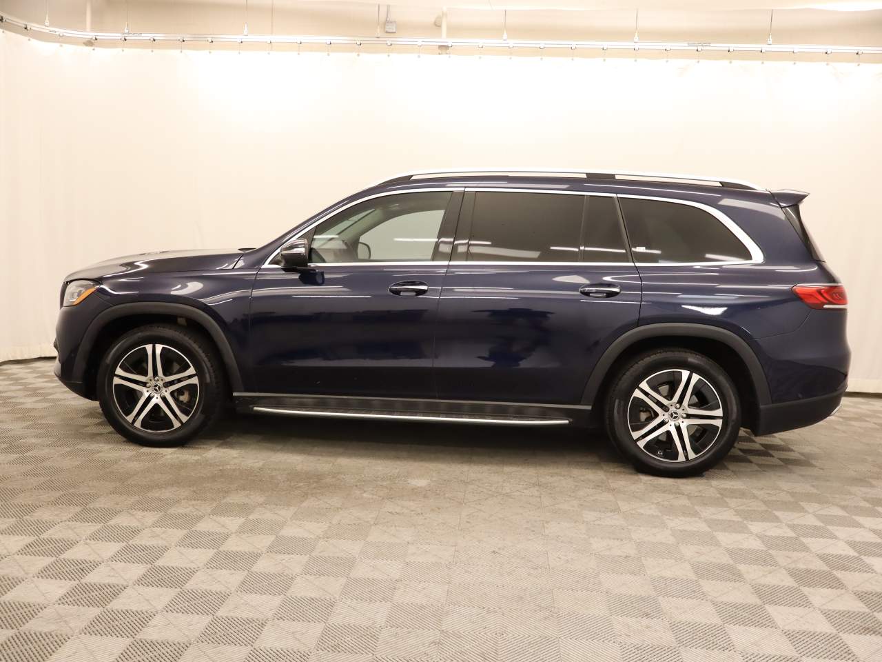 2021 Mercedes-Benz GLS 450