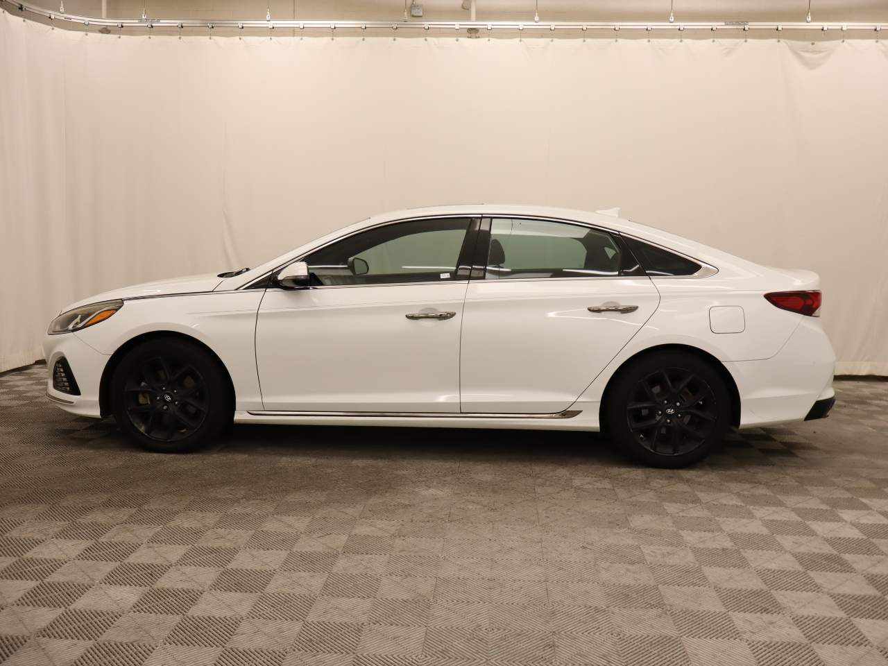 2018 Hyundai SONATA Sport 2.0T