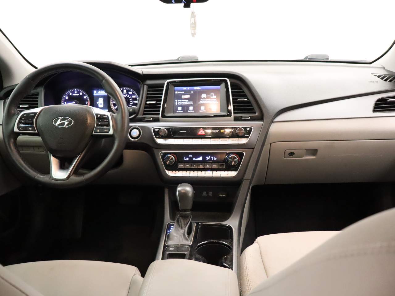 2019 Hyundai SONATA SEL