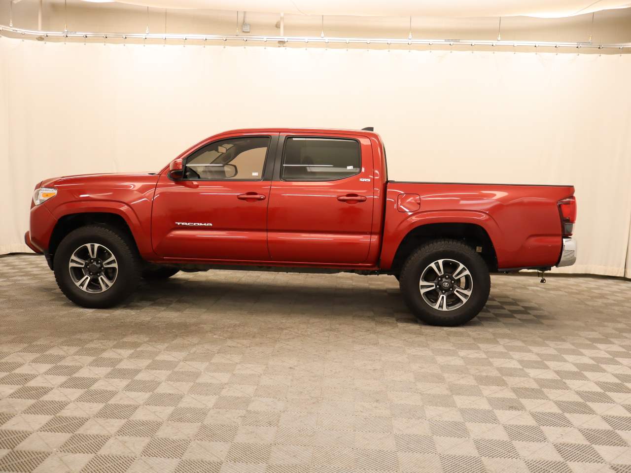 2019 Toyota Tacoma SR5 Crew Cab