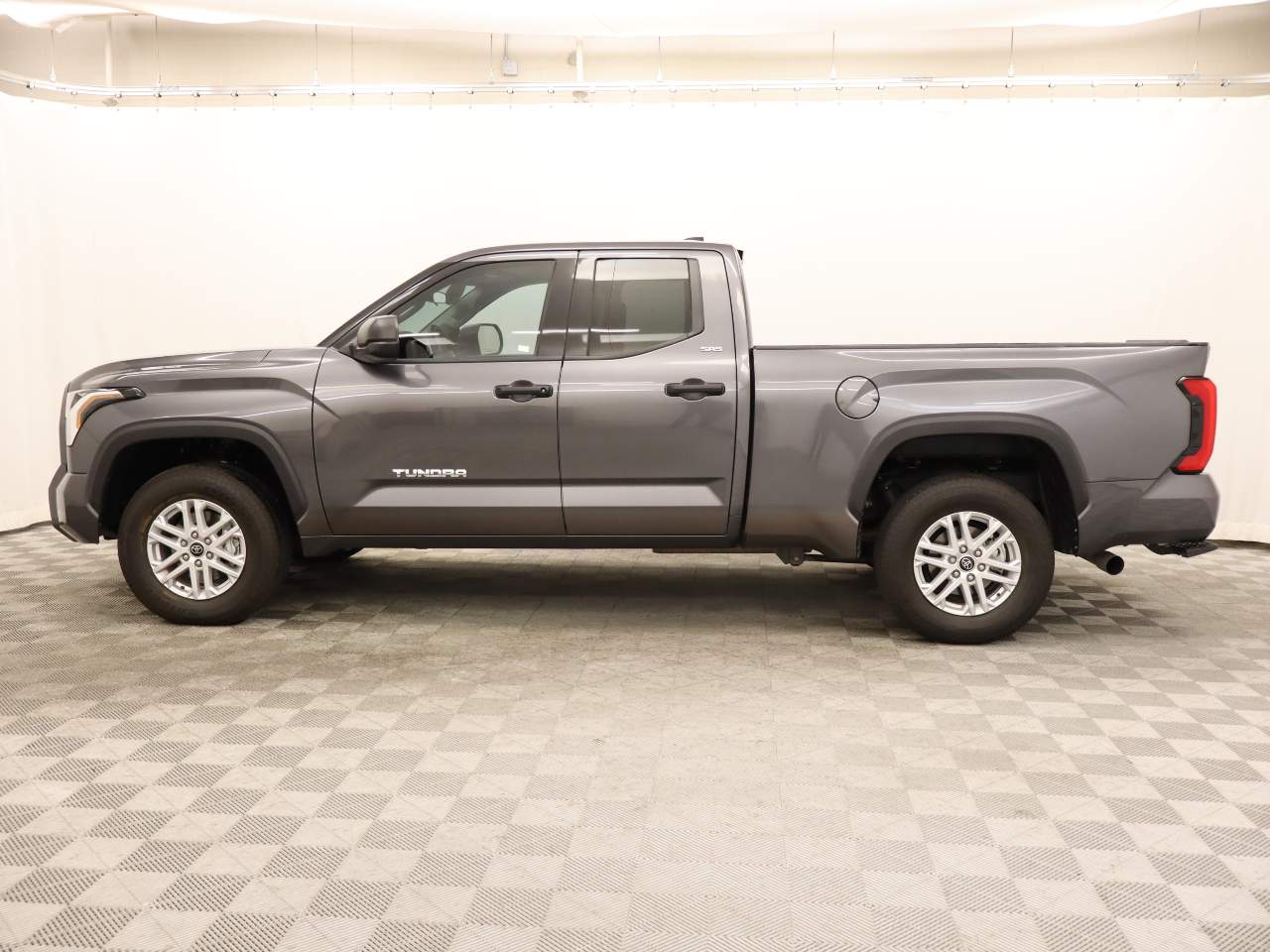 2023 Toyota Tundra SR5 Extended Cab