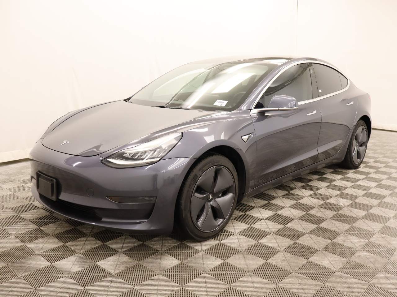 2019 Tesla Model 3 Standard Range Plus