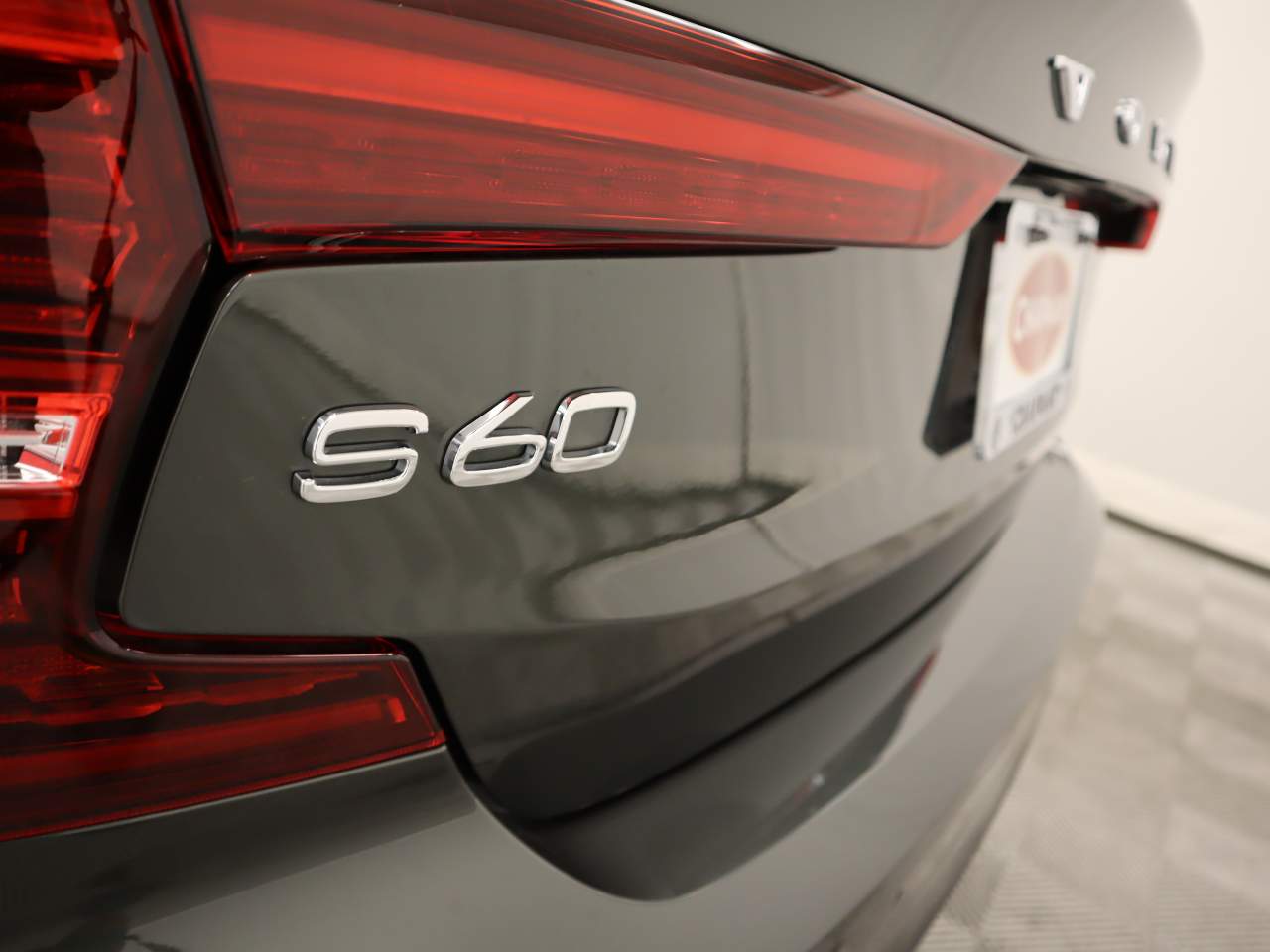 2020 Volvo S60 T5 Momentum