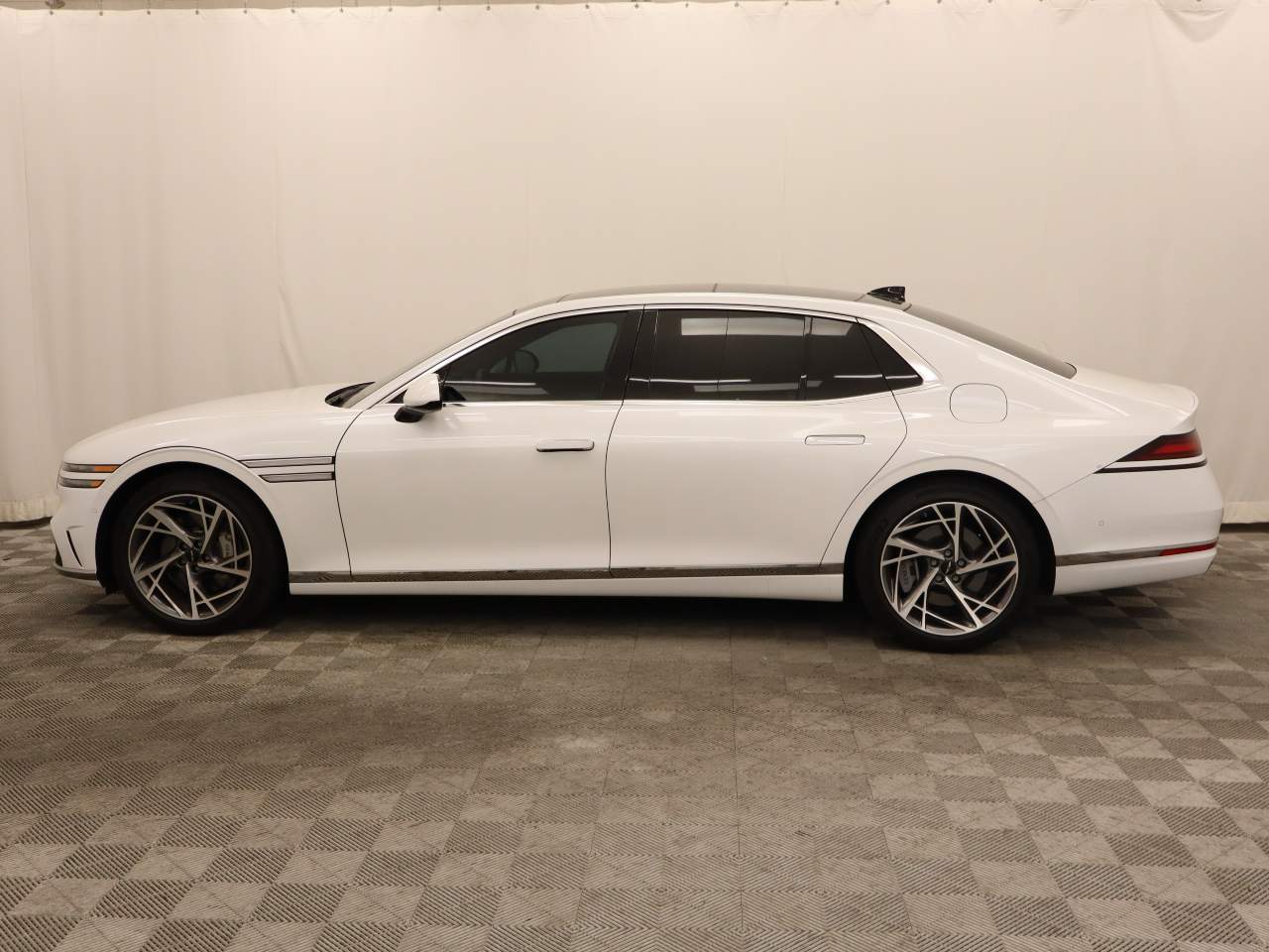 2024 Genesis G90 3.5T
