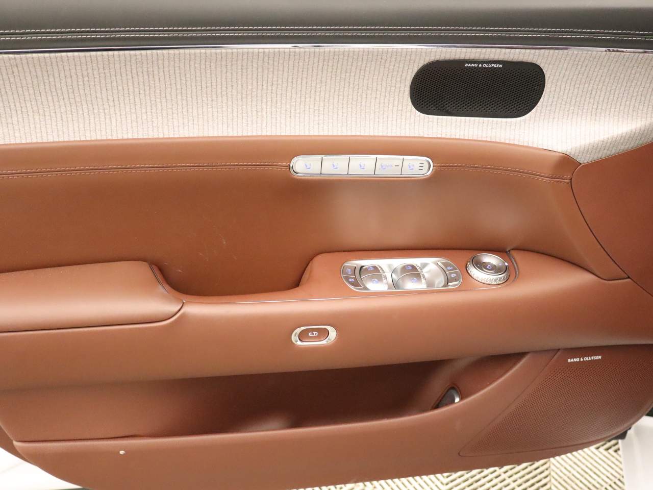 2024 Genesis G90 3.5T