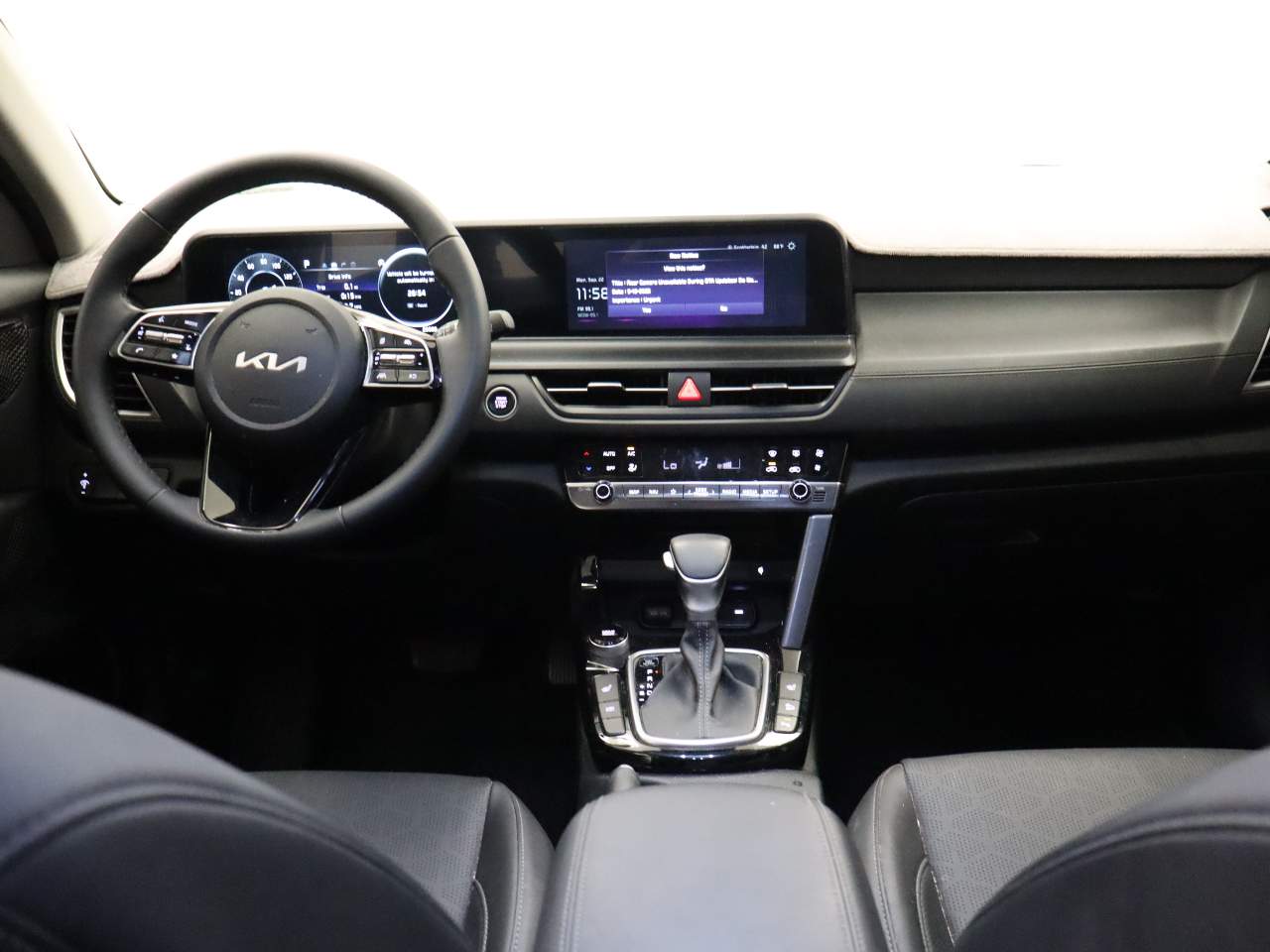 2025 Kia Seltos EX