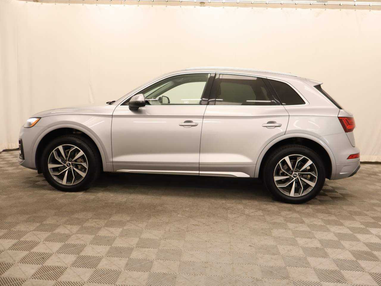 2021 Audi Q5 quattro Premium Plus 45 TFSI