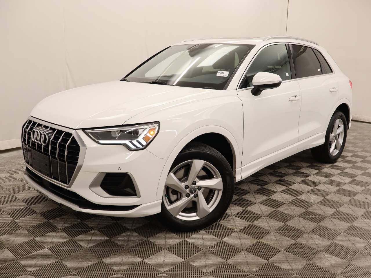 2020 Audi Q3 quattro Premium Plus 40 TFSI