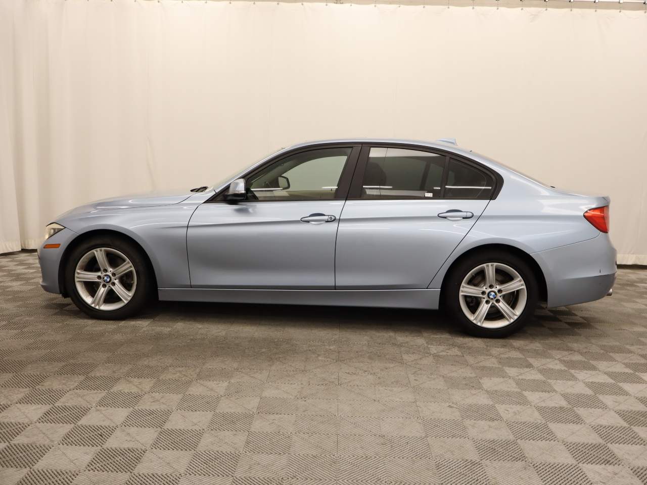 2015 BMW 3-Series 328i