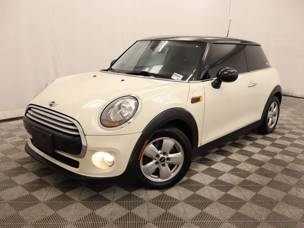 2015 MINI Hardtop 2 Door Cooper