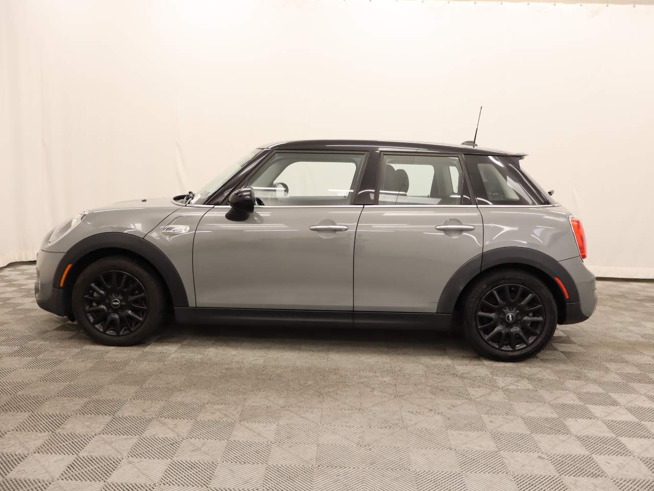 2016 MINI Hardtop 4 Door Cooper S