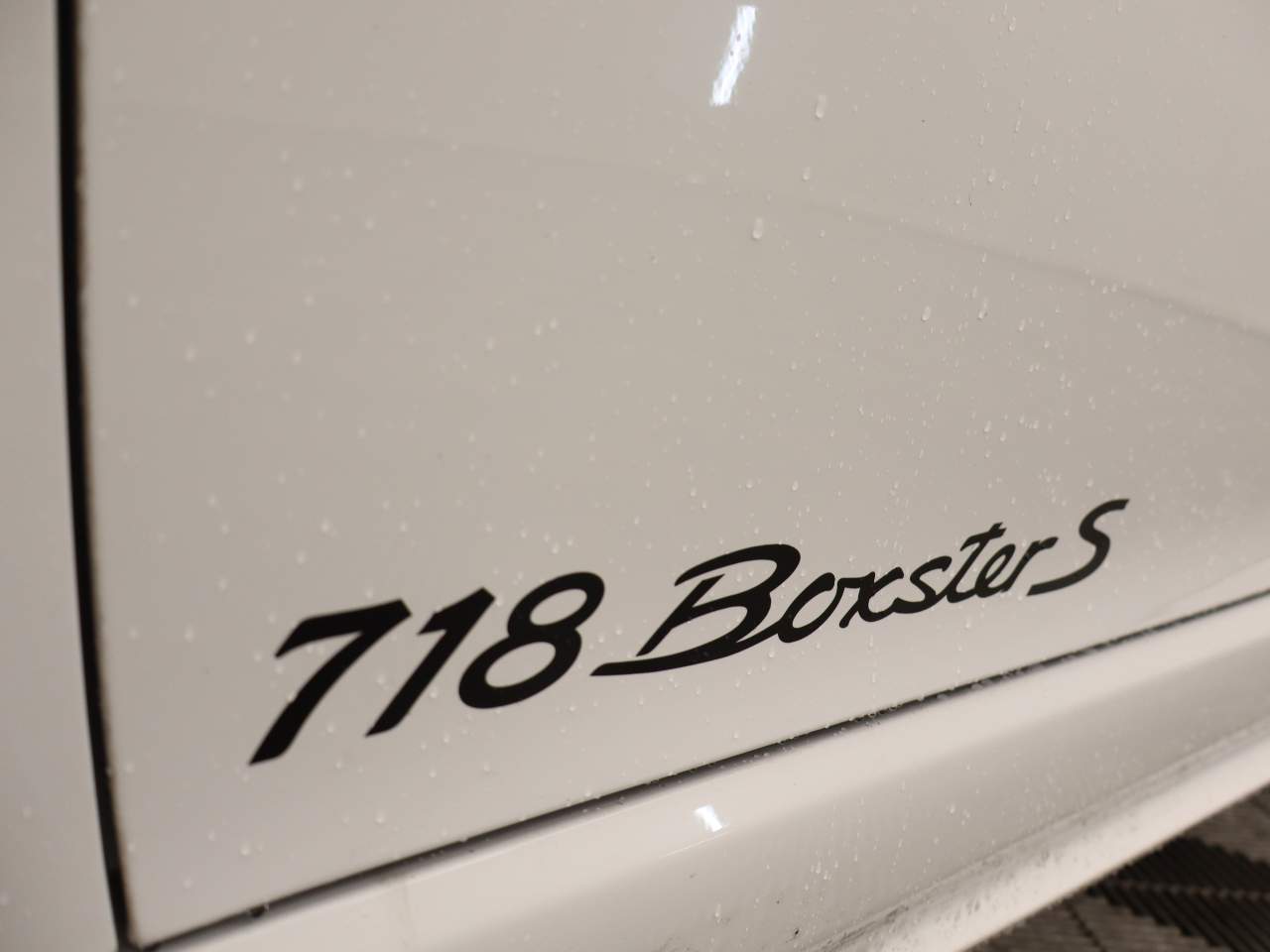 2025 Porsche 718 Boxster S