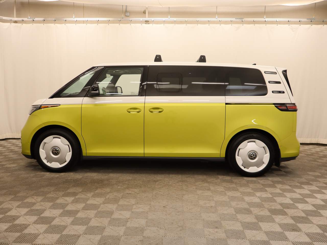 2025 Volkswagen ID. Buzz 1st Edition 4dr Mini-Van