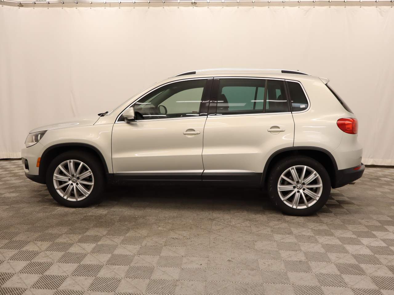 2014 Volkswagen Tiguan SEL