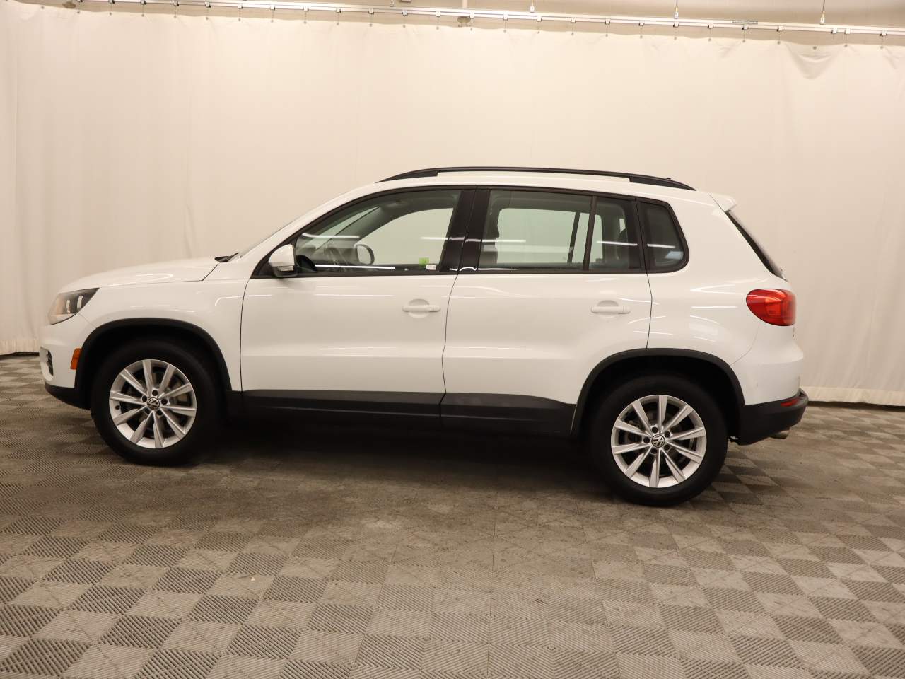 2017 Volkswagen Tiguan 2.0T Limited S